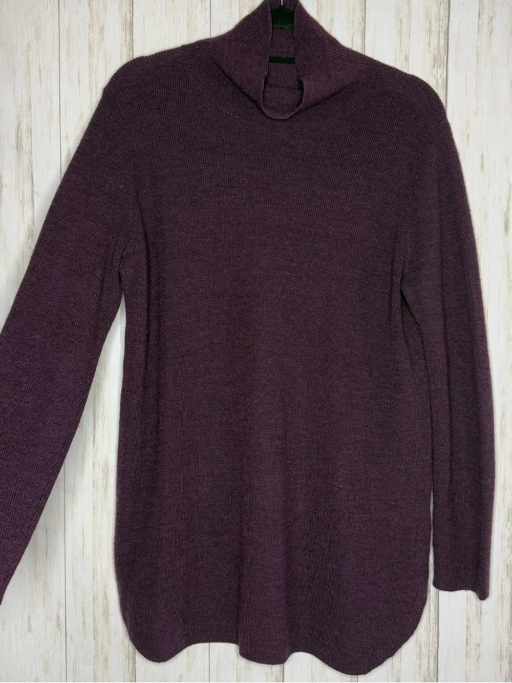 Eileen Fisher Plum Purple Turtleneck Sweater Merino Wool Medium
